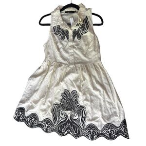 New ▶️ Ark & Co.◀️ White Linen Blend Dress with Black Embroidery Sleeveless